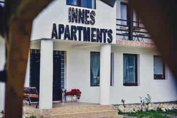 Фотографии Гостевой дом Innes Apartments г. Бран (Румыния) №4 Фото Гостевой дом Innes Apartments г. Бран 4