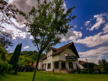 Фотографии Гостевой дом Bucuria Muntelui г. Бран (Румыния) №5 Фото Гостевой дом Bucuria Muntelui г. Бран 5
