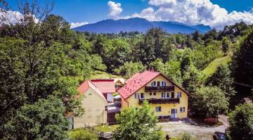 Фотографии Фермерские дома Casa Elia г. Бран (Румыния) №1 Фото Фермерские дома Casa Elia г. Бран 1