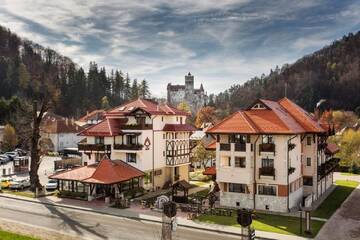 Фотографии Гостевой дом Casa Din Bran - Inn Center г. Бран (Румыния) №1 Фото Гостевой дом Casa Din Bran - Inn Center г. Бран 1