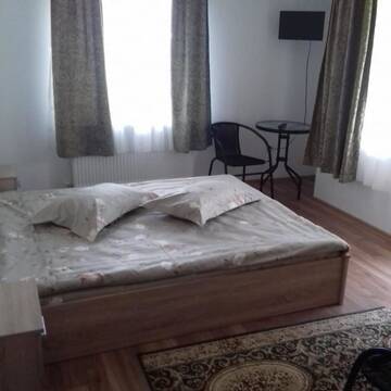 Фото номера Дом с 5 спальнями Гостевой дом Casa " La padure" г. Бран 21