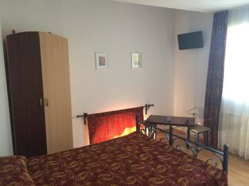 Фото номера Двухместный номер с 1 кроватью и балконом Гостевой дом Pensiunea Ego Residence г. Бран 6