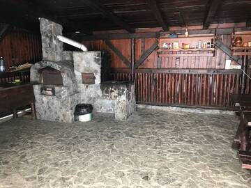 Фото номера Дом с 7 комнатами Гостевой дом Pensiunea Cerbul Carpatin г. Бран 11