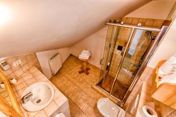 Фото номера Люкс с 1 спальней Гостевой дом Brandeberg Pension &amp; Restaurant г. Бран 6