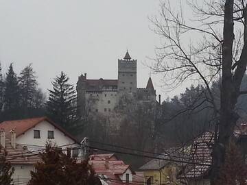 Фото номера Двухместный номер с 1 кроватью и балконом, вид на замок Отель Hanul Bran г. Бран 7