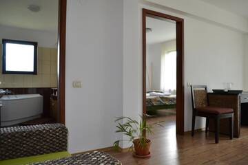 Фото номера Суперлюкс Гостевой дом Inspire View г. Бран 9
