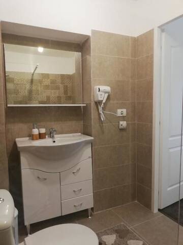 Фото номера Двухместный номер с 1 кроватью Гостевой дом Guest House Piatra Craiului г. Бран 14
