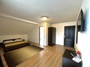 Фото номера Двухместный номер с 1 кроватью Гостевой дом Casa Cenţiu г. Бран 4
