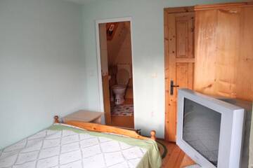Фото номера Бюджетный двухместный номер с 1 кроватью Гостевой дом Teo Guesthouse г. Бран 3