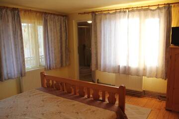 Фото номера Двухместный номер Делюкс с 1 кроватью Гостевой дом Teo Guesthouse г. Бран 7
