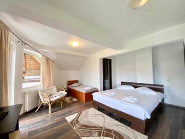 Фото номера Трехместный номер Гостевой дом Villa Tamara г. Бран 2