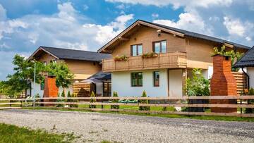 Фото номера Шале с двумя спальнями Виллы Green Resort Bran г. Бран 17