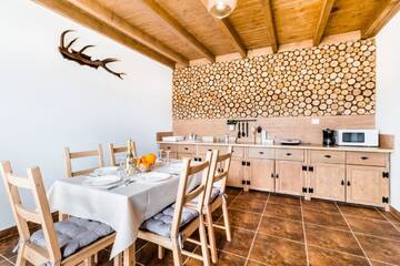 Фото номера Шале с двумя спальнями Виллы Green Resort Bran г. Бран 15