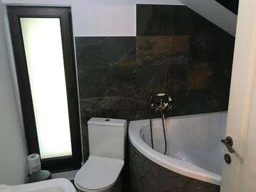 Фото номера Номер Делюкс с кроватью размера «king-size» Гостевой дом Relax г. Бран 7