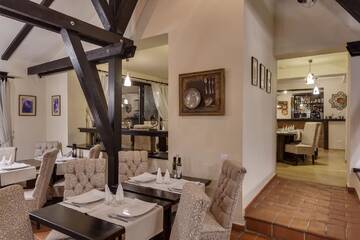 Фотографии Гостевой дом Casa Din Bran - Inn Cuisine г. Бран (Румыния) №3 Фото Гостевой дом Casa Din Bran - Inn Cuisine г. Бран 3