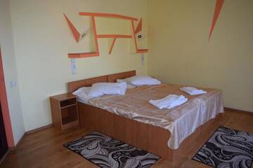 Фото номера Двухместный номер с 2 отдельными кроватями Курортные отели Club Vila Bran г. Бран 14
