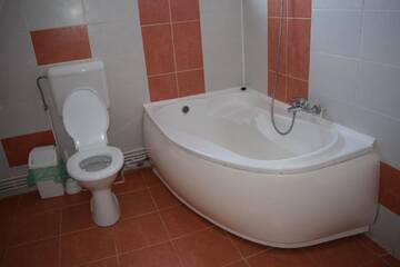 Фото номера Двухместный номер с 2 отдельными кроватями Курортные отели Club Vila Bran г. Бран 6