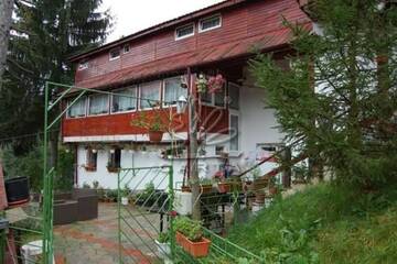 Фото номера Дом с 7 комнатами Дома для отпуска Rustic home-bad &amp; breakfast г. Бран 33
